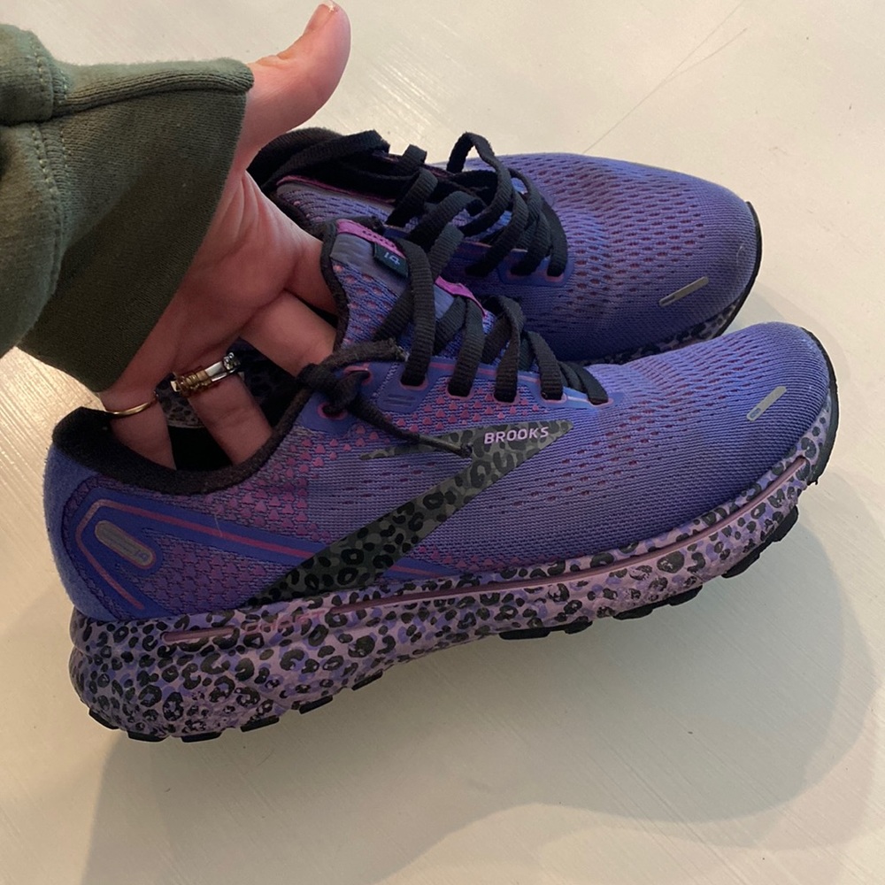 Womens brooks 7.5